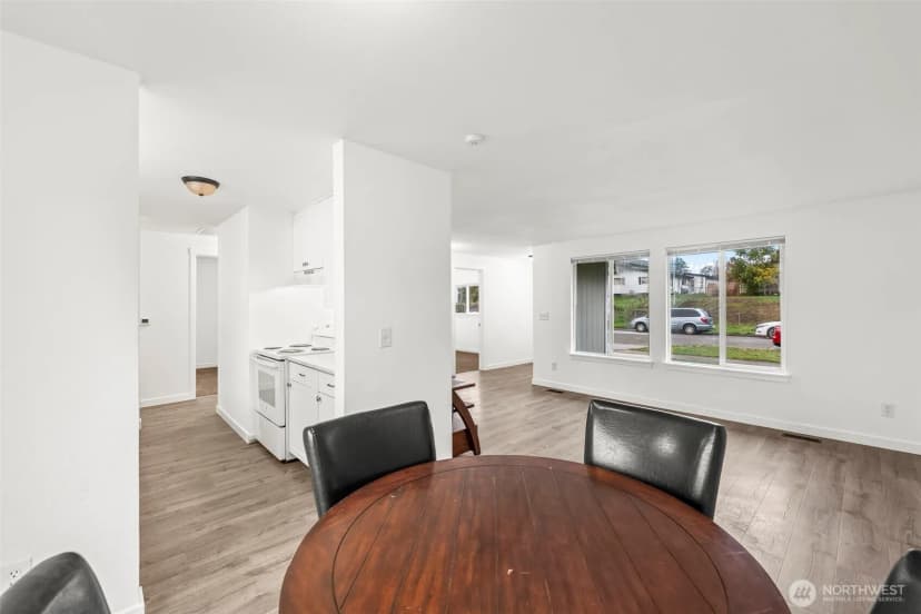 Property photo for 2135 S Sheridan Avenue #a, Tacoma photo 10