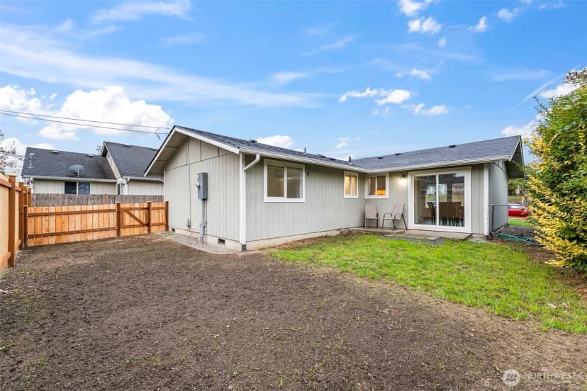 Property photo for 2135 S Sheridan Avenue #a, Tacoma photo 3