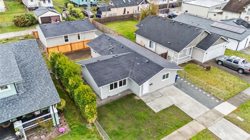 Property photo for 2135 S Sheridan Avenue #a, Tacoma photo 36