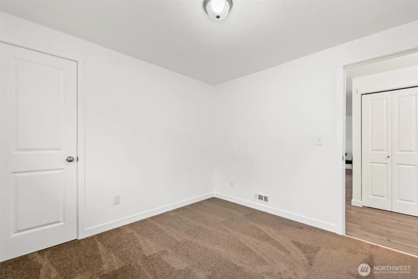 Property photo for 2135 S Sheridan Avenue #a, Tacoma photo 17