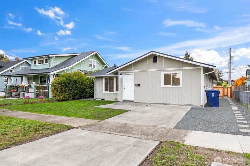 Property photo for 2135 S Sheridan Avenue #a, Tacoma photo 33