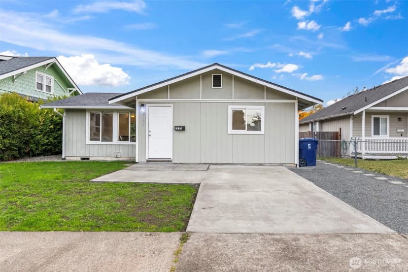 Property photo for 2135 S Sheridan Avenue #a, Tacoma photo 34
