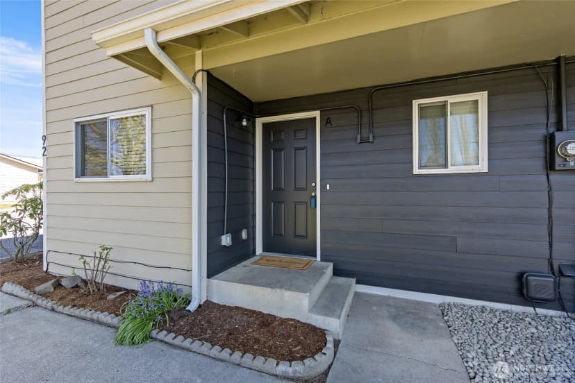 Property photo for 92 Quinn Avenue #a, Marysville photo 4