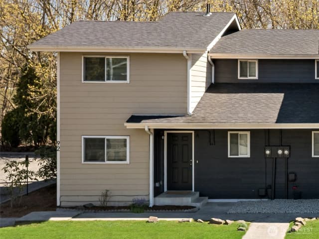 Property photo for 92 Quinn Avenue #a, Marysville