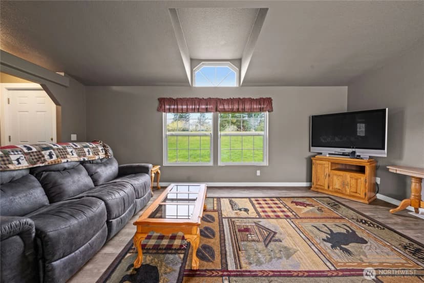 Property photo for 5206 Sandridge Road, Long Beach photo 6
