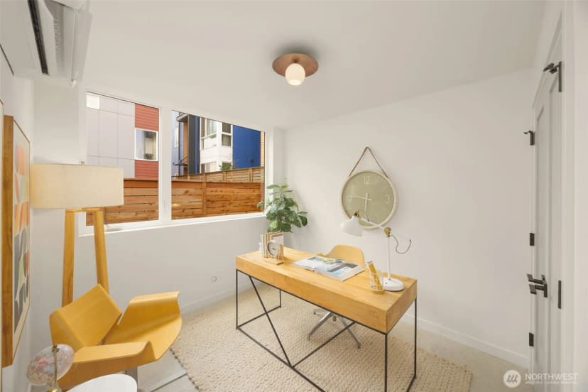 Property photo for 1319 E Denny Way, Seattle photo 19
