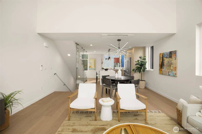 Property photo for 1319 E Denny Way, Seattle photo 8