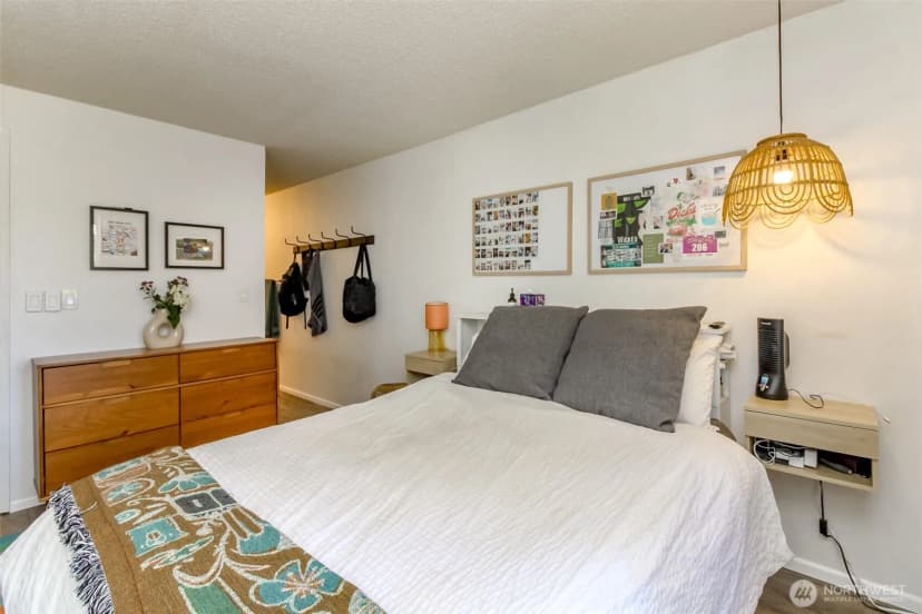 Property photo for 13235 12th Avenue Sw #522, Burien photo 23
