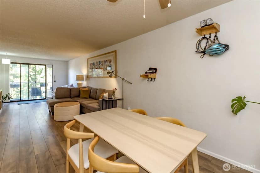 Property photo for 13235 12th Avenue Sw #522, Burien photo 10
