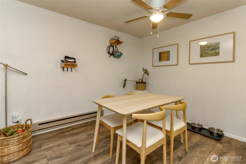 Property photo for 13235 12th Avenue Sw #522, Burien photo 11