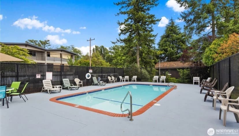 Property photo for 13235 12th Avenue Sw #522, Burien photo 33