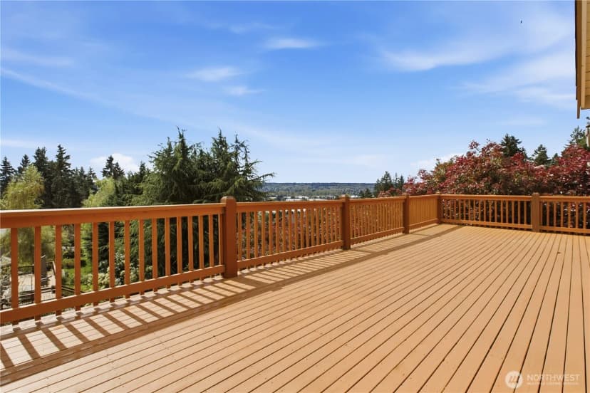Property photo for 10422 45th Street Ct E, Edgewood photo 4