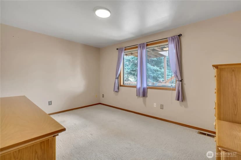 Property photo for 10422 45th Street Ct E, Edgewood photo 31