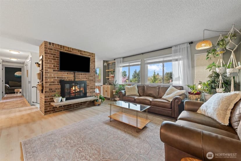 Property photo for 1602 Beech Avenue, Steilacoom photo 4