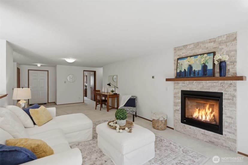 Property photo for 20617 28th Avenue W #d2, Lynnwood photo 4