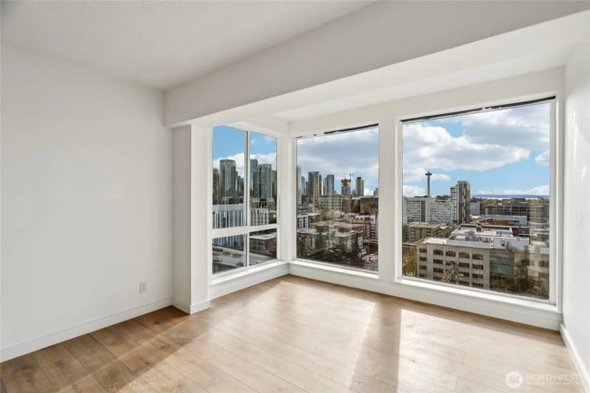 Property photo for 308 E Republican Street #608, Seattle photo 4