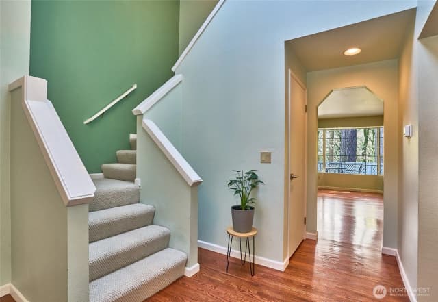 Property photo for 8730 133rd Avenue Ne, Redmond photo 4