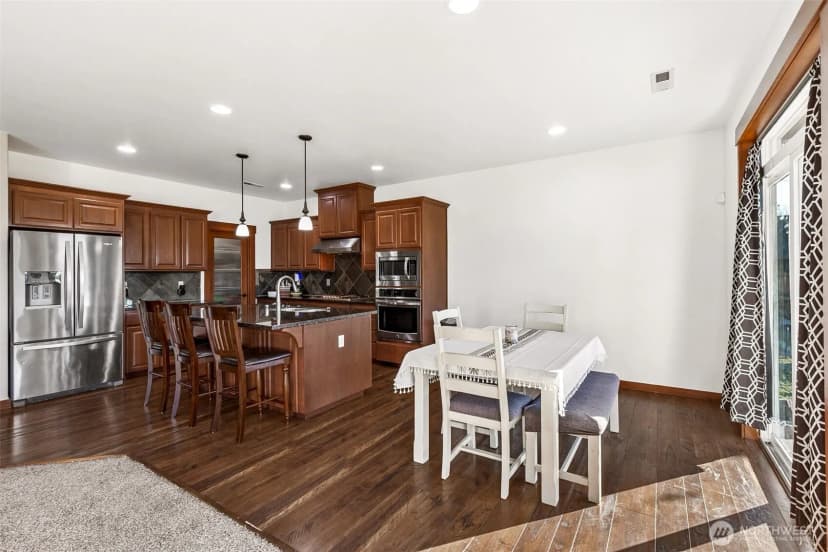Property photo for 3127 292nd Street S, Roy photo 12