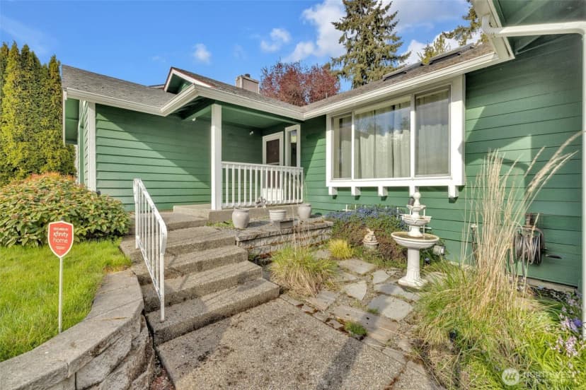 Property photo for 3209 32nd Street Pl Se, Puyallup photo 2