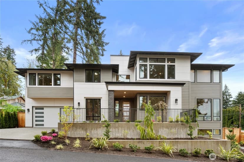 Property photo for 20371 80th Avenue Ne, Kenmore