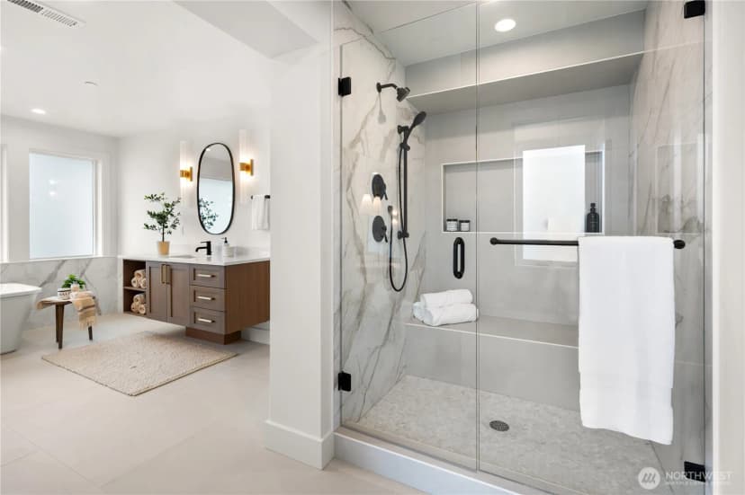 Property photo for 20371 80th Avenue Ne, Kenmore photo 29
