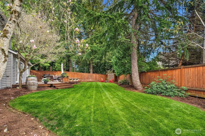 Property photo for 2605 234th Avenue Ne, Sammamish photo 31
