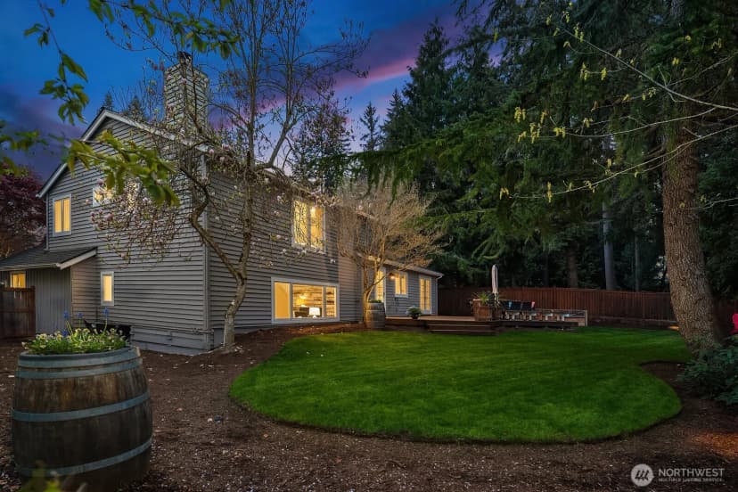 Property photo for 2605 234th Avenue Ne, Sammamish photo 36