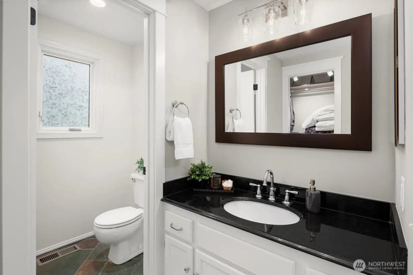 Property photo for 2605 234th Avenue Ne, Sammamish photo 15