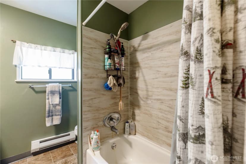 Property photo for 6515 Montclair Avenue Sw, Lakewood photo 12