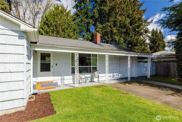 Property photo for 6515 Montclair Avenue Sw, Lakewood photo 4