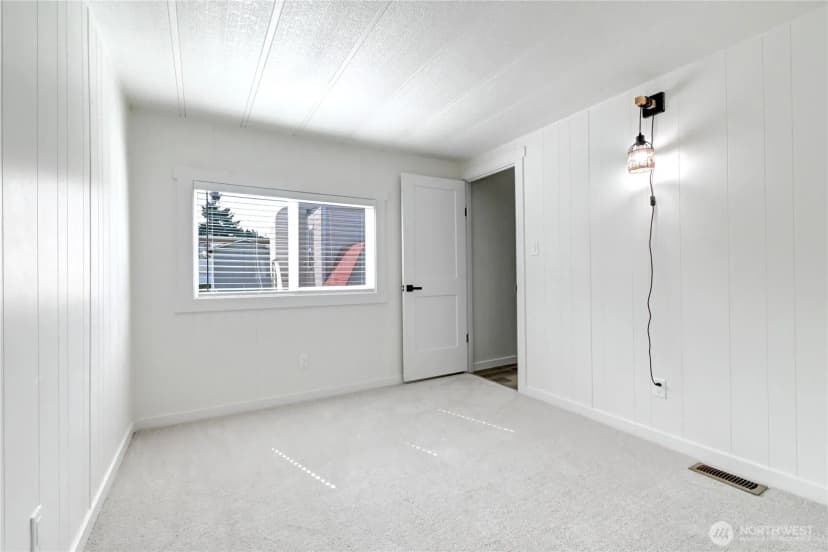 Property photo for 18501 52nd Ave #49, Lynnwood photo 19