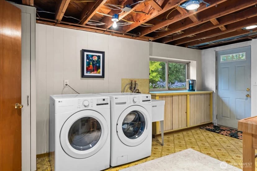 Property photo for 823 Nw 107th Street, Seattle photo 23