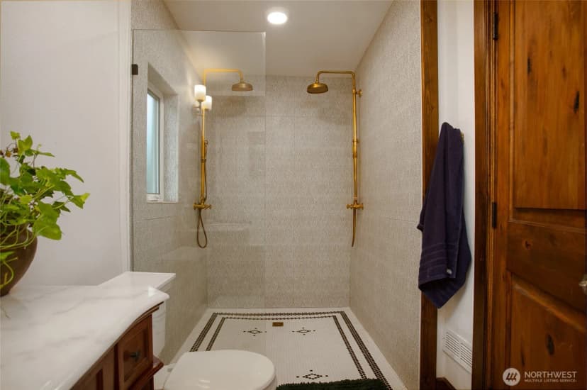 Property photo for 13101 Olalla Valley Road Se, Olalla photo 11