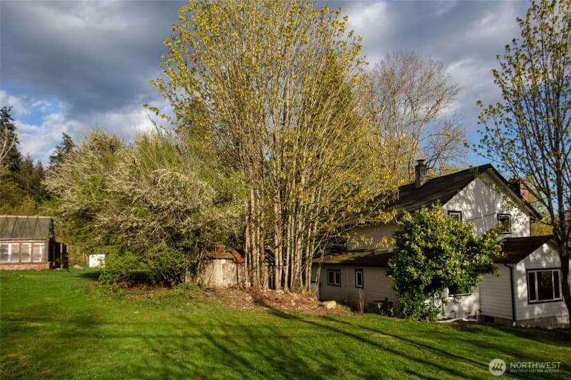 Property photo for 13101 Olalla Valley Road Se, Olalla photo 4