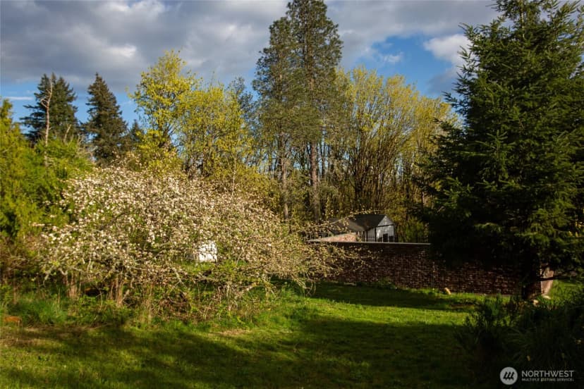 Property photo for 13101 Olalla Valley Road Se, Olalla photo 34