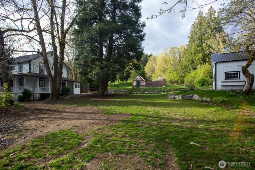 Property photo for 13101 Olalla Valley Road Se, Olalla photo 26