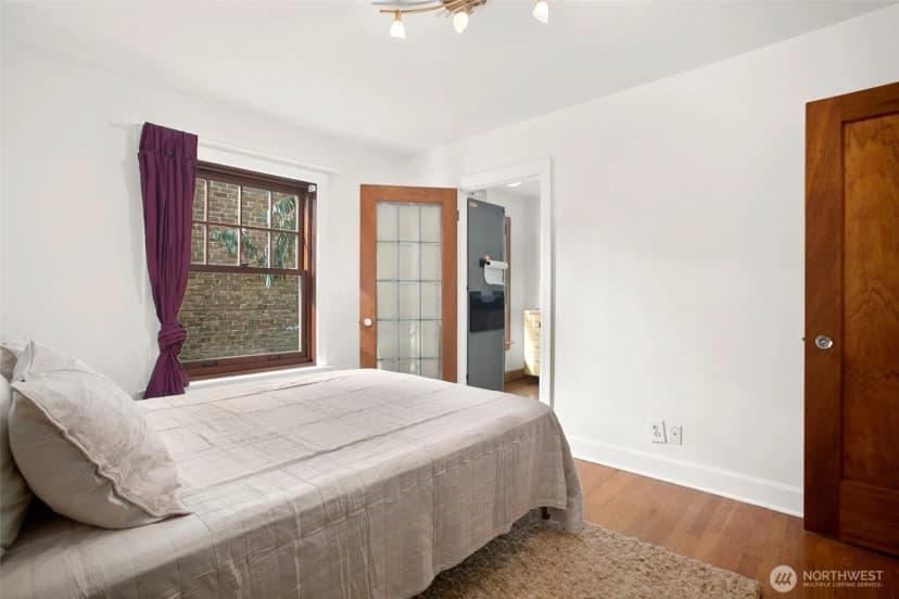 Property photo for 408 Bellevue Avenue E #302, Seattle photo 18