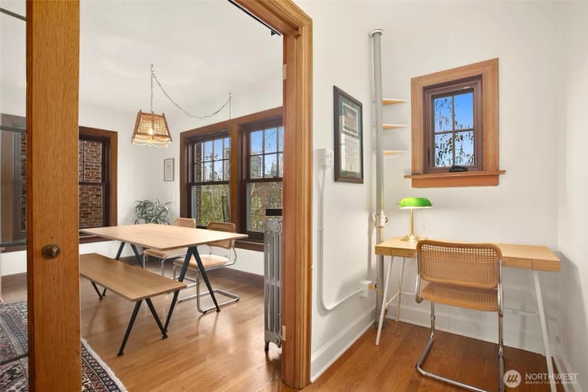 Property photo for 408 Bellevue Avenue E #302, Seattle photo 9