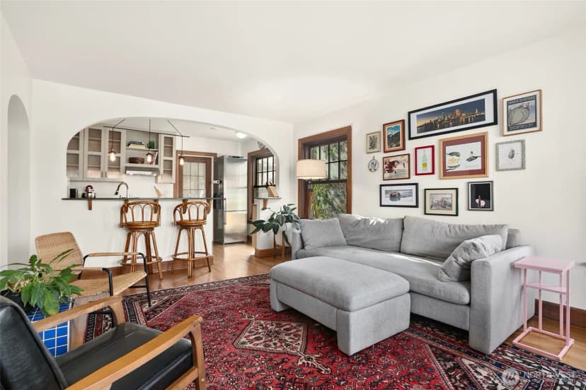 Property photo for 408 Bellevue Avenue E #302, Seattle photo 5