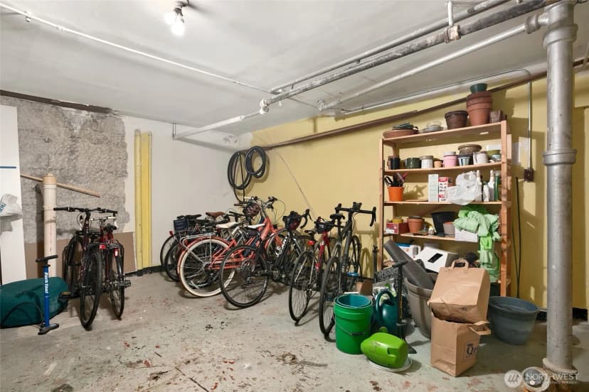 Property photo for 408 Bellevue Avenue E #302, Seattle photo 20