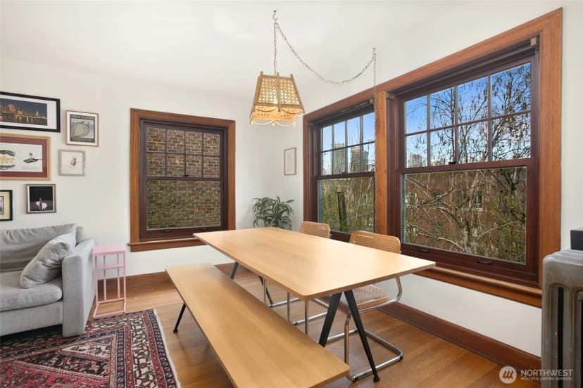 Property photo for 408 Bellevue Avenue E #302, Seattle