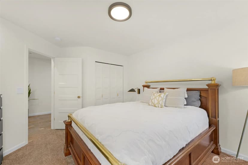 Property photo for 2512 Vista View Drive, Tacoma photo 24