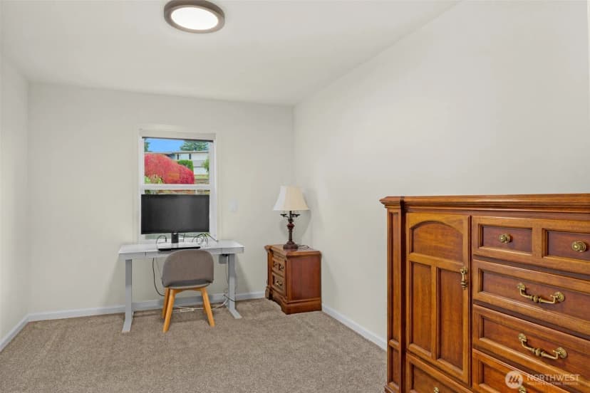 Property photo for 2512 Vista View Drive, Tacoma photo 25