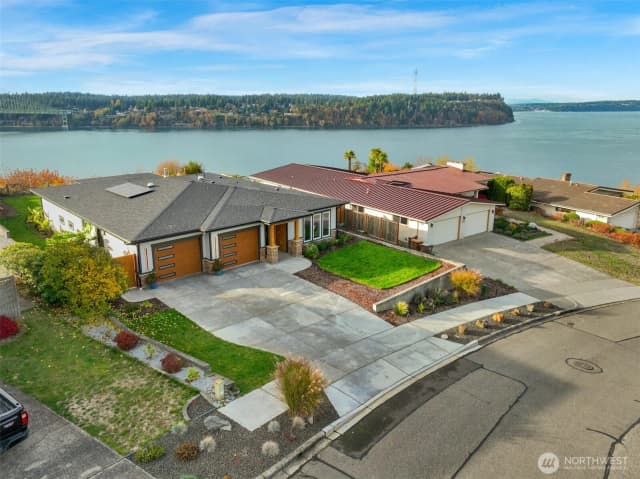 Property photo for 2512 Vista View Drive, Tacoma photo 2