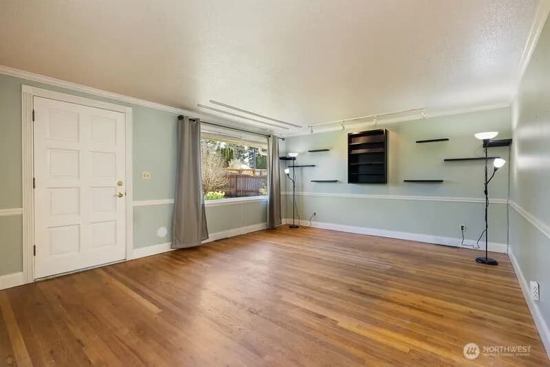 Property photo for 12219 76th Avenue S, Seattle photo 6