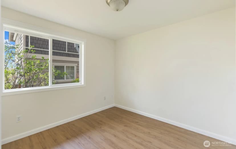 Property photo for 7114 California Avenue Sw, Seattle photo 27