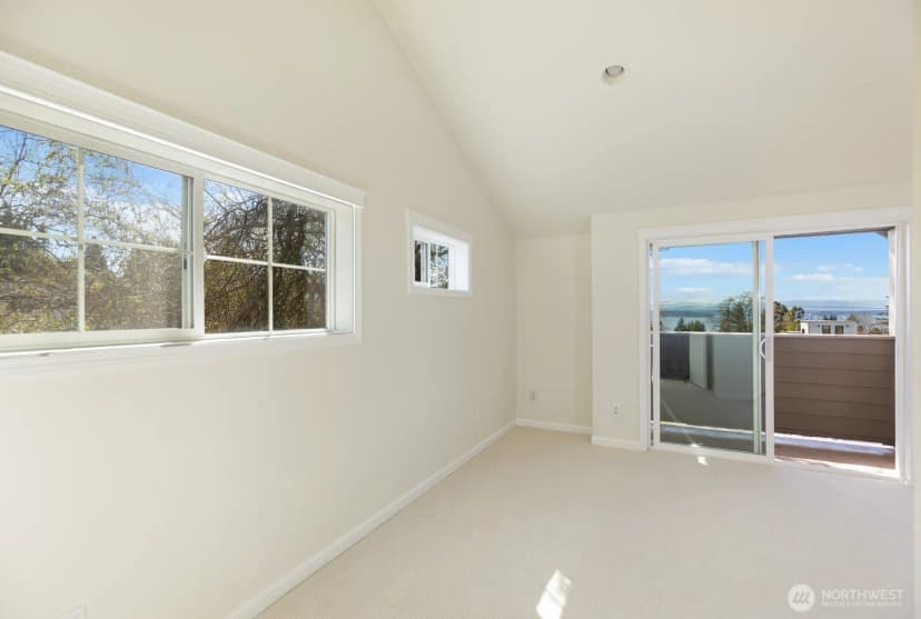 Property photo for 7114 California Avenue Sw, Seattle photo 19