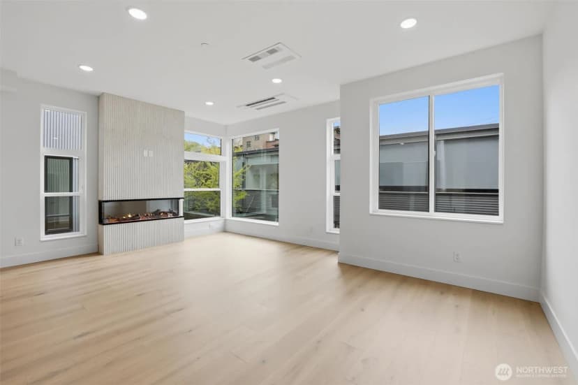 Property photo for 2014 Fairview Avenue E #a, Seattle photo 10