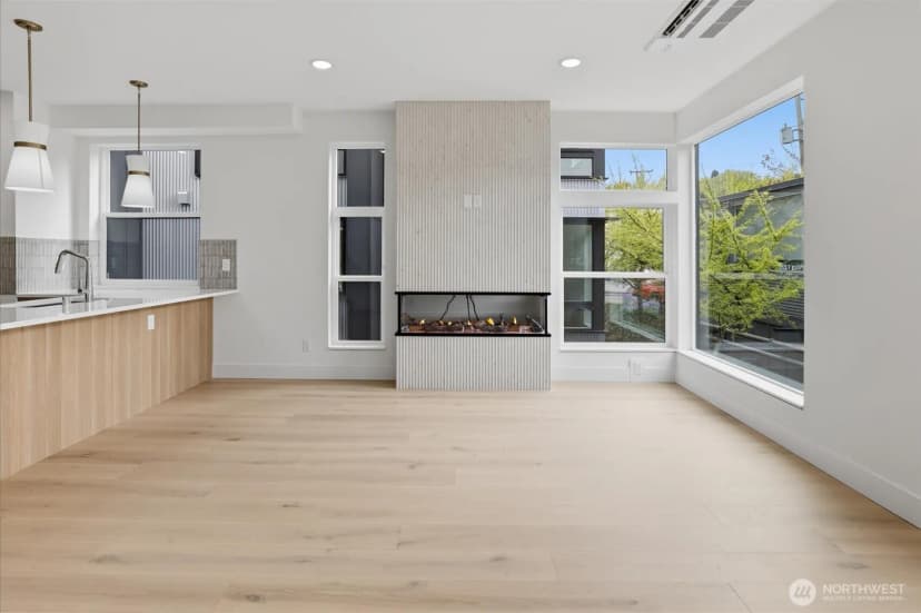 Property photo for 2014 Fairview Avenue E #a, Seattle photo 8