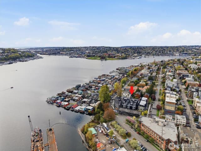 Property photo for 2014 Fairview Avenue E #a, Seattle